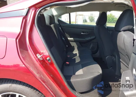 2022 Nissan Sentra Sv Xtronic Cvt z USA, uszkodzony, nr VIN 3N1AB8CV2NY321400